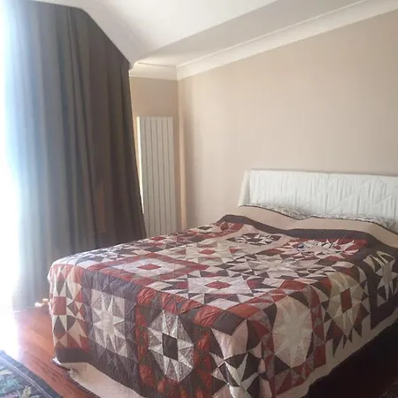 Perfect Apartment Istanbul Near Trump Towers 아파트